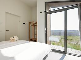 Charming Holiday Home Overlooking Lake