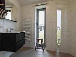 Charming Holiday Home Overlooking Lake