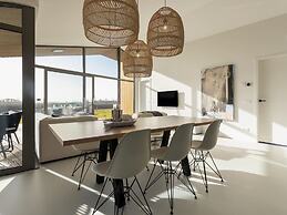 Beautiful Holiday Home With Terrace