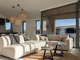 Beautiful Holiday Home With Terrace