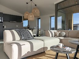 Beautiful Holiday Home With Terrace