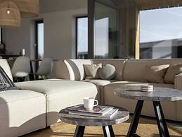 Beautiful Holiday Home With Terrace