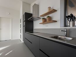 Pleasant Holiday Home With Garden