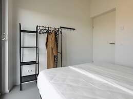 Spacious Holiday Home With Garden