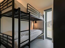 Spacious Holiday Home With Garden