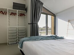 Spacious Holiday Home With Garden