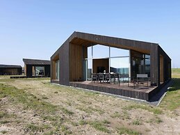 Spacious Holiday Home With Garden