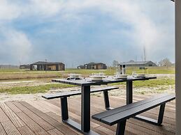 Lovely Holiday Home in Wissenkerke With Garden