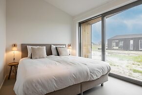 Lovely Holiday Home in Wissenkerke With Garden