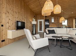 Lovely Holiday Home in Wissenkerke With Garden