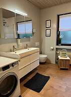 Lovely Apartment Near the Water