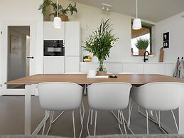 Tranquil Holiday Home With Garden