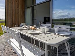 Tranquil Holiday Home With Garden