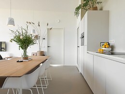 Tranquil Holiday Home With Garden