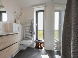 Tranquil Holiday Home With Garden