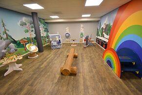 Holiday Home for Group With Sauna and Pool