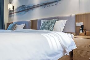 Qingcheng Courtyard Hot Spring Hotel