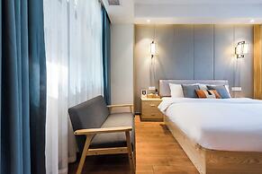 Qingcheng Courtyard Hot Spring Hotel