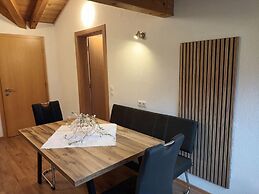 Beautiful New Apartment in Hochgallmigg