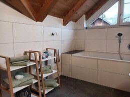 Beautiful New Apartment in Hochgallmigg