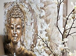 Beautiful Holiday Home With Garden