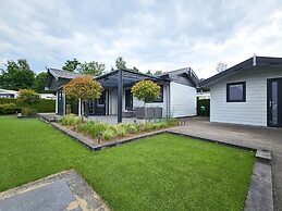 Beautiful Holiday Home With Garden