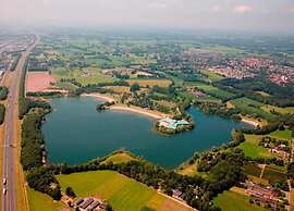 Beautiful Holiday Home With Garden