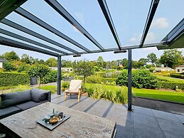 Beautiful Holiday Home With Garden