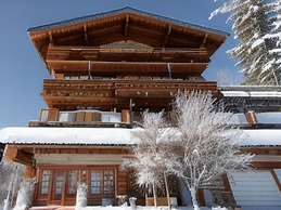 Apartment in Zell am See Near Lake