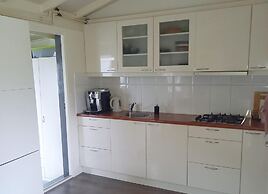 Holiday Home With Garden Near Watersports