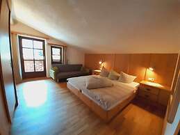 Sonata in the Organic & Riding Stable of Veitenhof