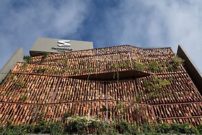 Fressotel, Kanakapura Road