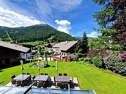 Cosy Apartment Next to ski Slope and Thermal Bath