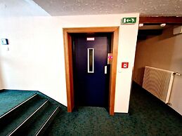 Cosy Apartment Next to ski Slope and Thermal Bath