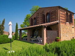 Villa With Terrace and Pool
