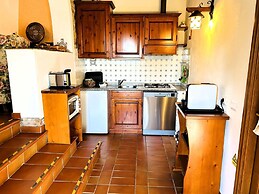 Tuscan Comfort in Varna