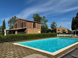 Tuscan Comfort in Varna