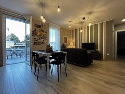 Delightful Apartment With Private Terrace
