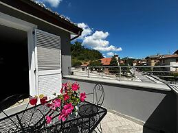 Delightful Apartment With Private Terrace