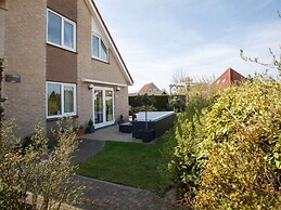 Mosselbank 83 Comfortable Holiday Residence