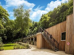 Luxurious Villa With Heated Pool