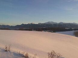 Mountain View Comfortable Holiday Residence