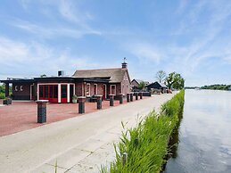 Canal-side Retreat With Sauna