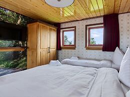 Canal-side Retreat With Sauna