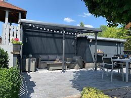 Modern Holiday Flat With Pool in the Harz