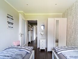 Modern Holiday Flat With Pool in the Harz