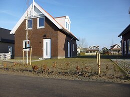 Nice Holiday Home in Simonshaven Near the Water