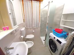 Cosy Apartment With Balcony