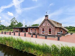 Unique Overnight Stay in the 'friese Wouden'