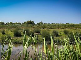 Unique Overnight Stay in the 'friese Wouden'